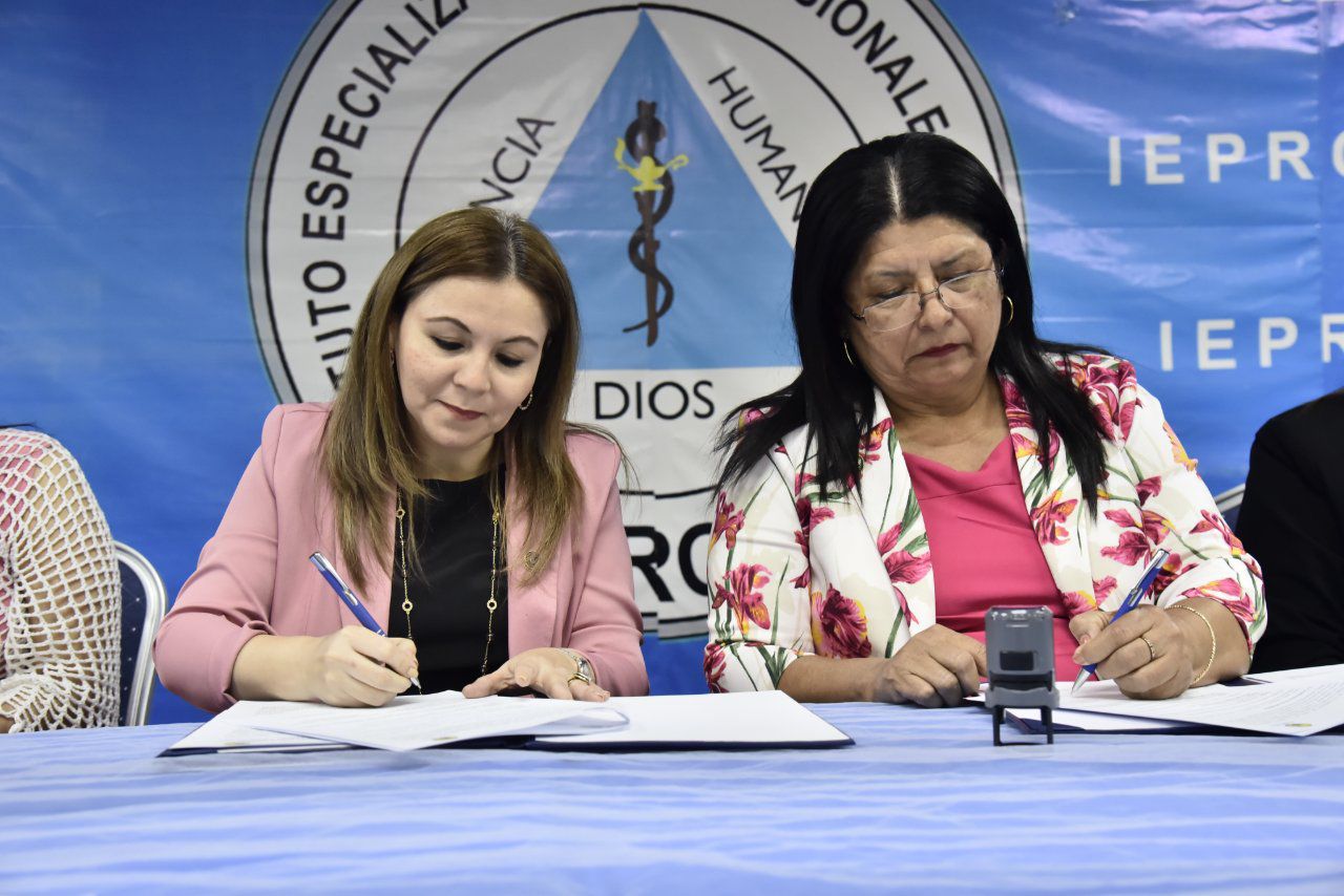 Universidad A